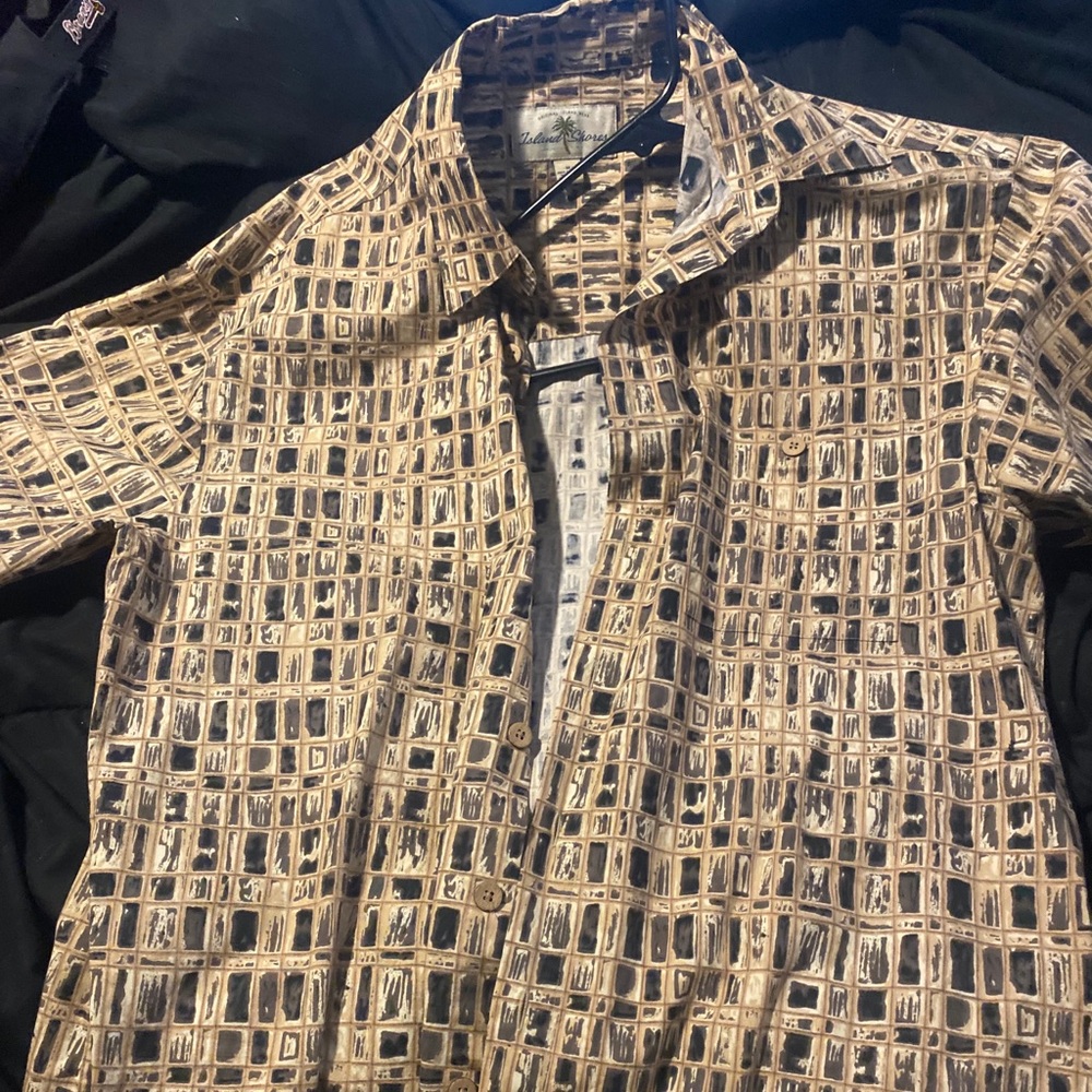 Vintage art button up